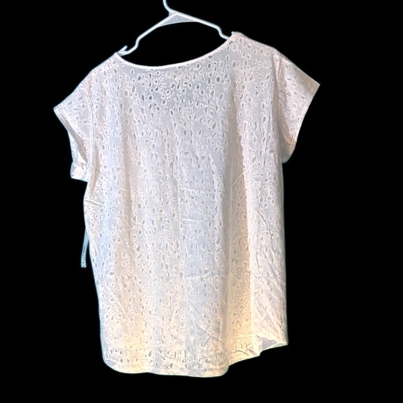 a.n.a White Eyelet Short Sleeve Top - Picture 3 of 5